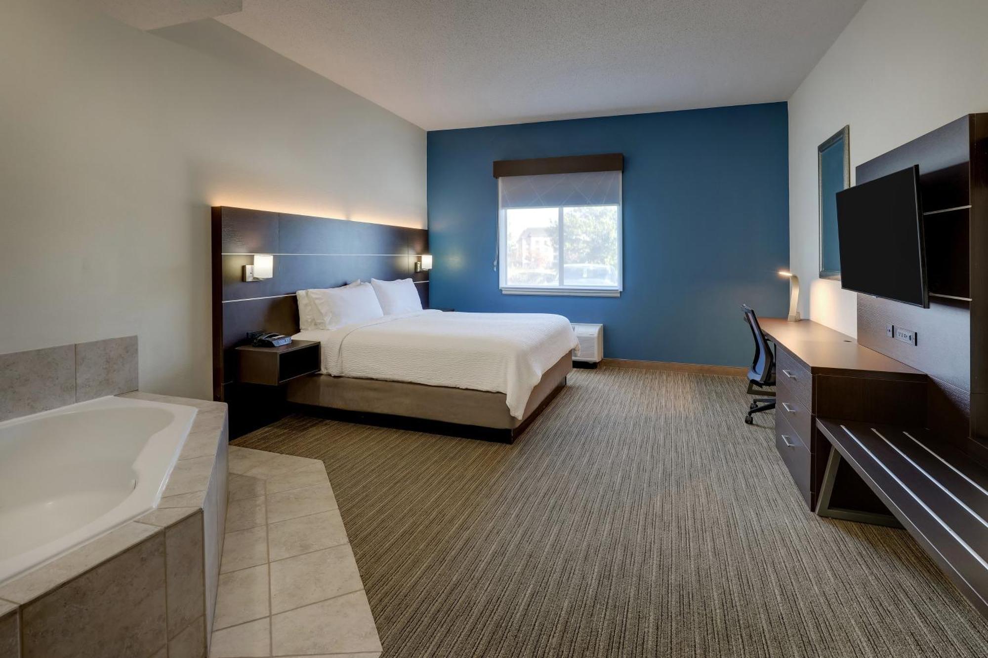 Holiday Inn Express Hotel & Suites- Gadsden By Ihg Dış mekan fotoğraf